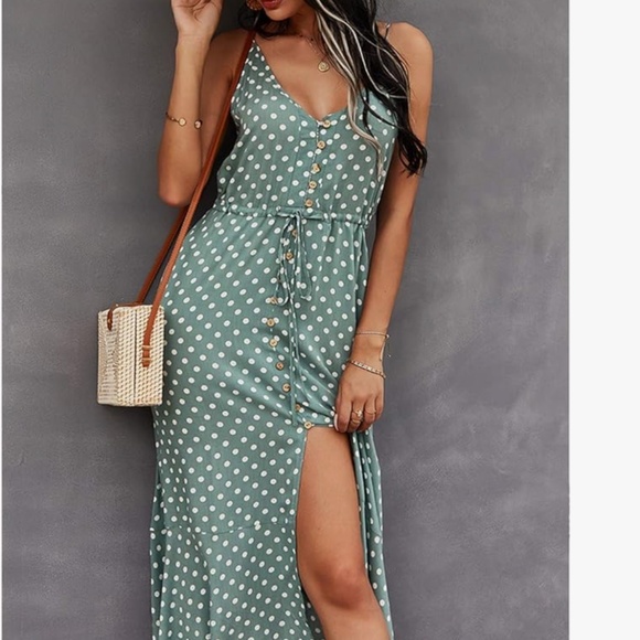 Flowy Green/White Polka Dot Green Sun Dress NWOT - Picture 6 of 8